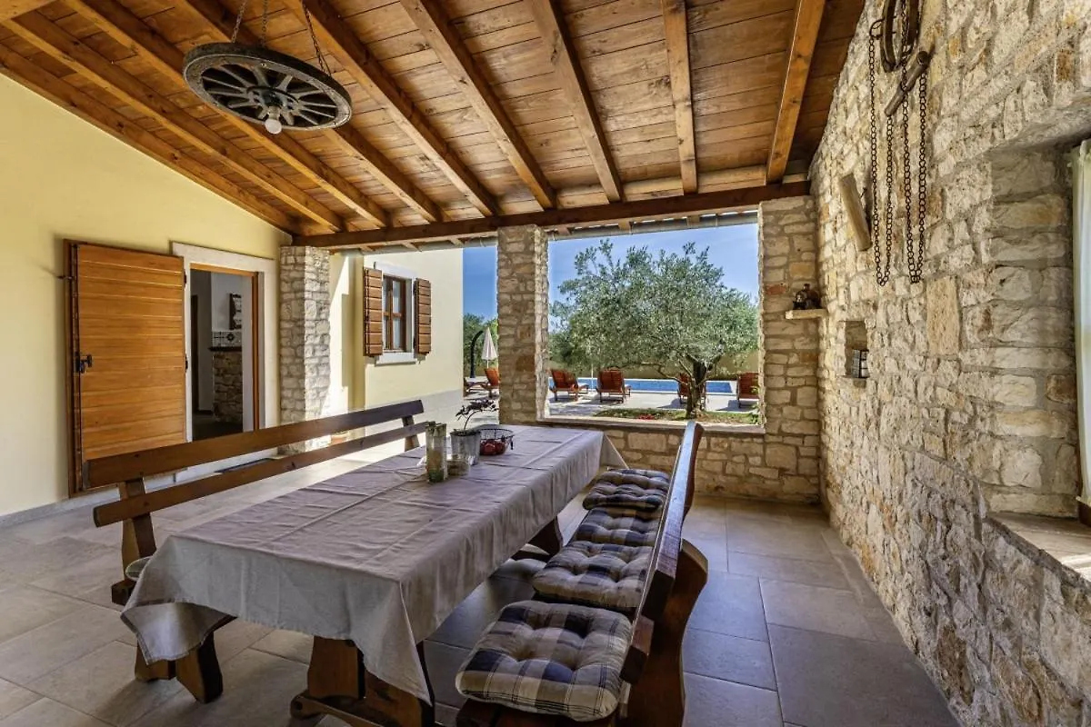 Villa Braidizza in Kavran  Krnica